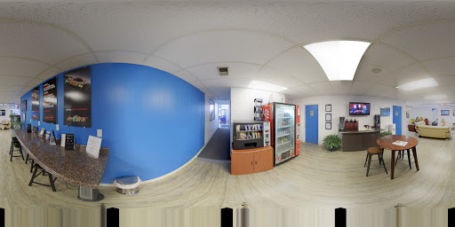 Mazda Dealer «McDonald Mazda West», reviews and photos, 10345 W Colfax Ave, Lakewood, CO 80214, USA