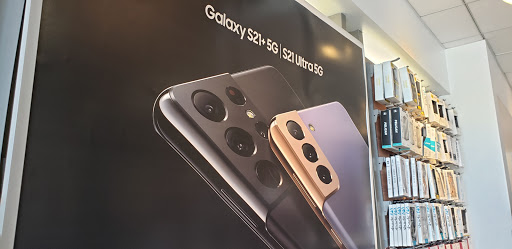 Cell Phone Store «AT&T», reviews and photos, 2224 E Williams Field Rd #105, Gilbert, AZ 85295, USA