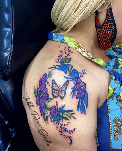 Explore female shoulder tattoo ideas, creative tattoo ideas in Omaha, available at Inkfu Tattoo Studio