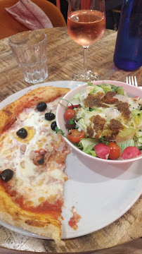 Pizza du Restaurant italien VENICE - Californian Trattoria à Saint-Maur-des-Fossés - n°2
