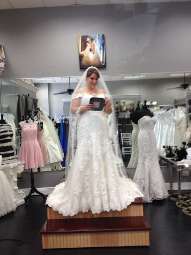Bridal Shop «Southern Bridal», reviews and photos, 1200 W Causeway Approach # 9, Mandeville, LA 70471, USA