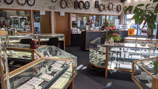 Jewelry Store «Palace Jewelers LLC», reviews and photos, 321 N Main St, Davison, MI 48423, USA