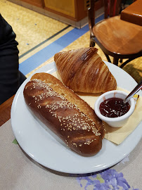 Croissant du Restaurant Le Valentin Jouffroy à Paris - n°2
