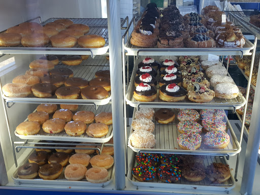 Donut Shop «SK Donuts & Croissant», reviews and photos, 5850 W 3rd St, Los Angeles, CA 90036, USA