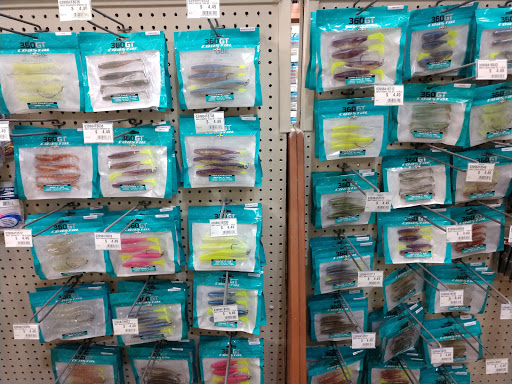 Sporting Goods Store «Half Hitch-Panama City Beach», reviews and photos, 2206 Thomas Dr, Panama City, FL 32408, USA