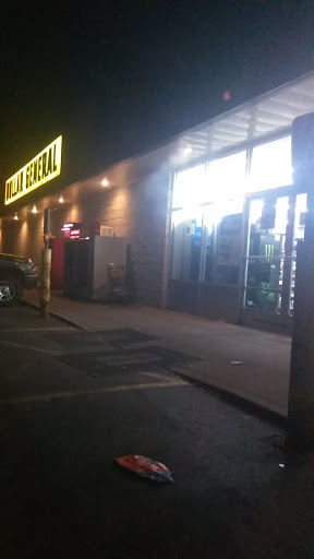 Discount Store «Dollar General», reviews and photos, 517 W Chicago Rd, White Pigeon, MI 49099, USA