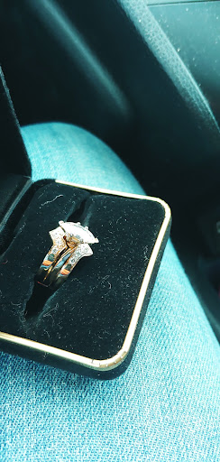 Jewelry Store «J B Jewelers», reviews and photos, 524 Moosic St, Scranton, PA 18505, USA