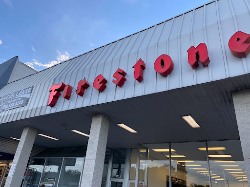 Tire Shop «Firestone Complete Auto Care», reviews and photos, 952 Patricia Ave, Dunedin, FL 34698, USA