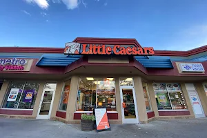 Little Caesars Pizza image