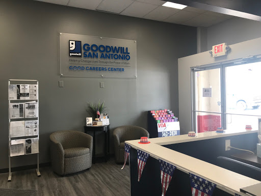 Thrift Store «Goodwill Store and Donation Center», reviews and photos, 3401 Fredericksburg Rd, San Antonio, TX 78201, USA