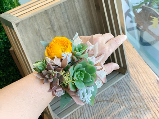 Florist «In Flower», reviews and photos, 1050 E Imperial Hwy #C-1, Brea, CA 92821, USA