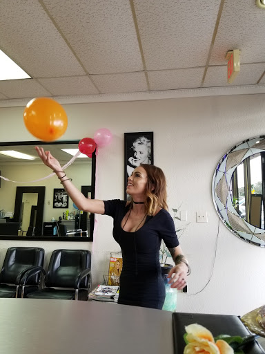 Hair Salon «Great Looks Hair Spa», reviews and photos, 5056 N Dixie Hwy, Oakland Park, FL 33334, USA