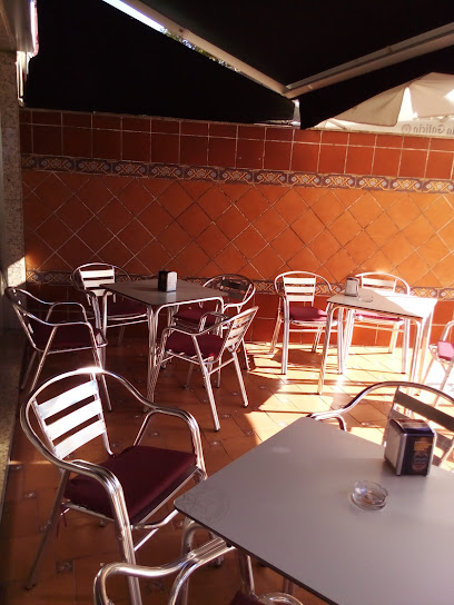 Cafe Bar Thalavo - Rúa Jaime Janer, 143, 36915 Marín, Pontevedra, Spain