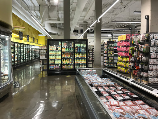 Grocery Store «Whole Foods Market», reviews and photos, 2210 Westlake Ave, Seattle, WA 98121, USA