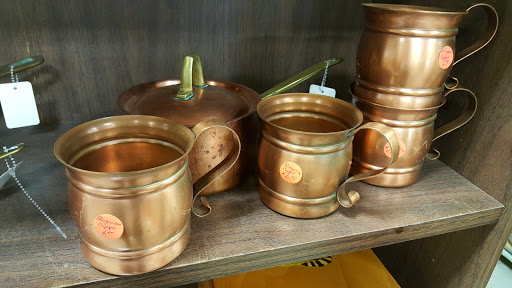 Thrift Store «Second Impressions Upscale Thrift Store», reviews and photos, 3750 S Westnedge Ave, Kalamazoo, MI 49008, USA