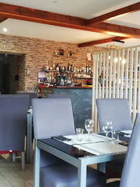 Atmosphère du Restaurant Les Bons Vivants à Perrigny-sur-Loire - n°4