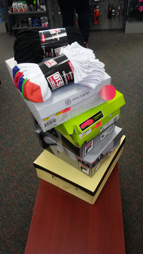 Shoe Store «Shoe Dept.», reviews and photos, 10413 Bennett Rd, Fredonia, NY 14063, USA