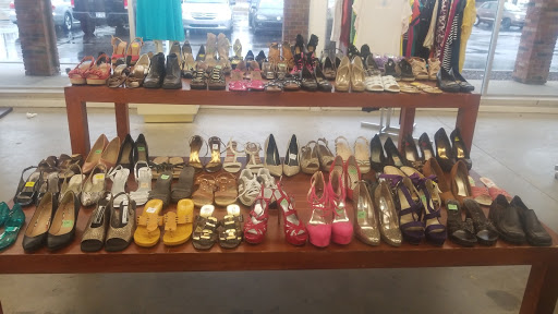 Thrift Store «The Salvation Army Family Store & Donation Center», reviews and photos, 51200 Van Dyke, Shelby Charter Township, MI 48316, USA