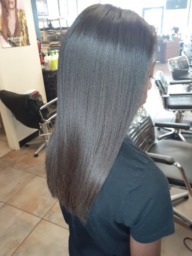 Hair Salon «J J Beauty Salon», reviews and photos, 102 W Vine St, Kissimmee, FL 34741, USA