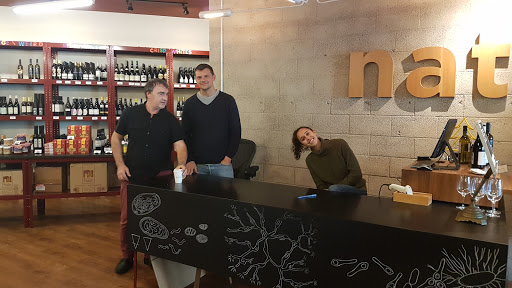 Wine Store «Lou Wine Shop natural + unusual wine Los Angeles», reviews and photos, 1911 Hillhurst Ave, Los Angeles, CA 90027, USA