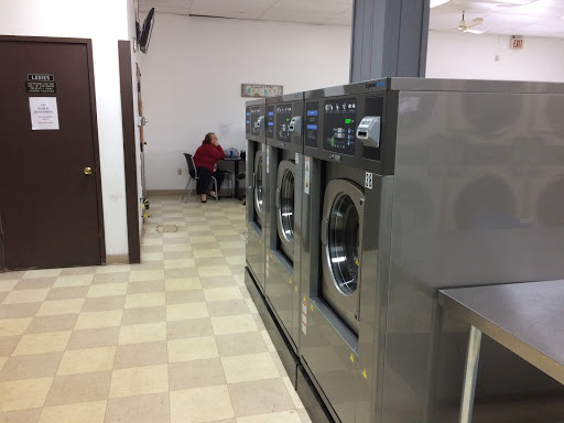 Laundromat «Laundry Time», reviews and photos, 242 Wooster Road North, Barberton, OH 44203, USA