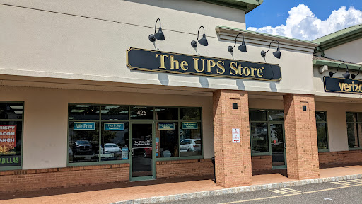 The UPS Store, 426 Main St, Spotswood, NJ 08884, USA, 