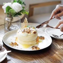 Ryoku Cafe