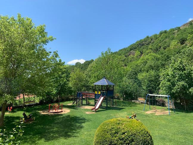 Comentarii opinii despre Τίντζας Καφέ