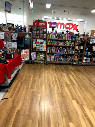 Department Store «T.J. Maxx», reviews and photos, 9106 Shops Way, Northborough, MA 01532, USA