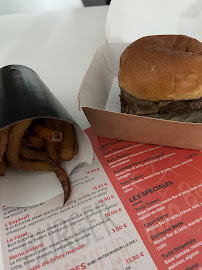 Plats et boissons du Restaurant américain Burger Flingueur by Obuntu à Saint-Gély-du-Fesc - n°5