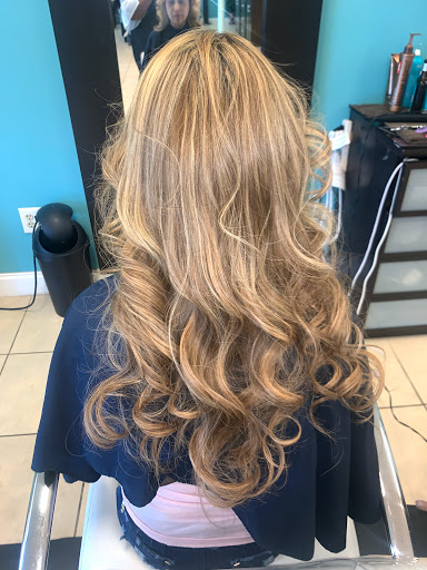 Hair Salon «Glow on main hair salon», reviews and photos, 505 N Main St, Greenville, SC 29601, USA