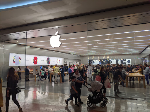 Computer Store «Apple Oakridge», reviews and photos, 925 Blossom Hill Road, San Jose, CA 95123, USA