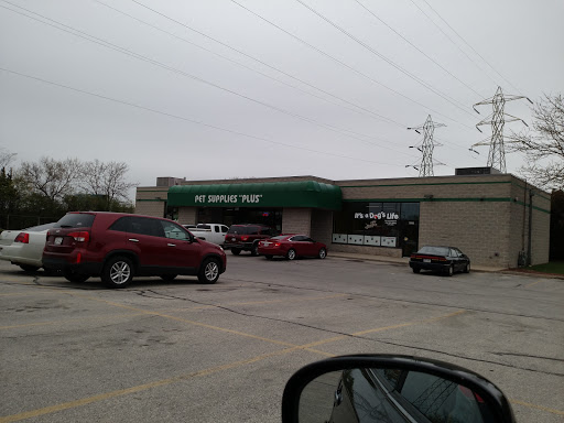Pet Supply Store «Pet Supplies Plus», reviews and photos, 4505 S 76th St, Greenfield, WI 53220, USA