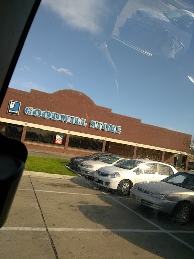 Thrift Store «Goodwill Store», reviews and photos, 6104 Alma Dr, Plano, TX 75023, USA