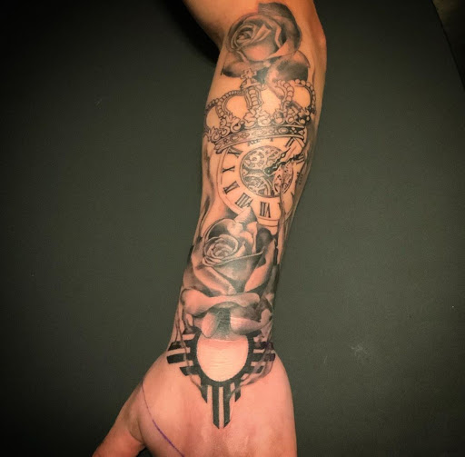 Explore gap filling tattoo ideas, creative tattoo ideas in Dallas, available at Change of Tides Tattoo