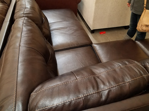 Furniture Store «Ashley Furniture HomeStore», reviews and photos, 14810 North Freeway #100, Houston, TX 77090, USA