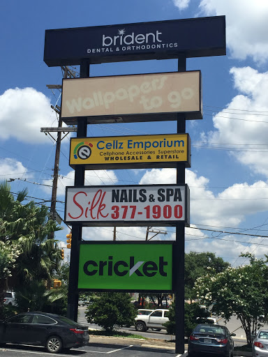 Cell Phone Store «Cellz Emporium Cell Phone Repair & Accessories Superstore», reviews and photos, 7338 San Pedro Ave, San Antonio, TX 78216, USA
