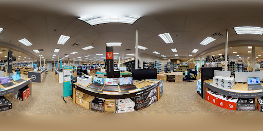 Electronics Store «Micro Center», reviews and photos, 8000 E Quincy Ave, Denver, CO 80237, USA
