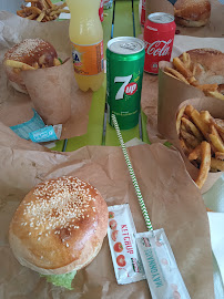 Aliment-réconfort du Restauration rapide La Roulotte - Burgers Saint-Pierre - n°14