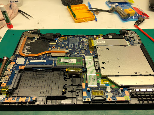 Cell Phone Store «Cell Phones Universe», reviews and photos, 1800 Palm Ave, Hialeah, FL 33010, USA