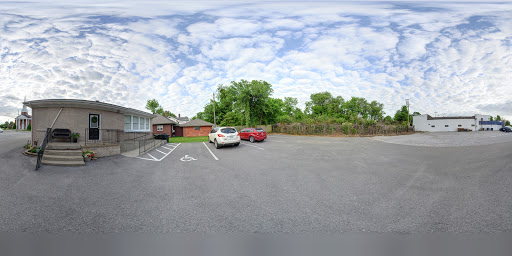 Day Spa «Blades Salon & Day Spa», reviews and photos, 231 N Main St, Madisonville, KY 42431, USA