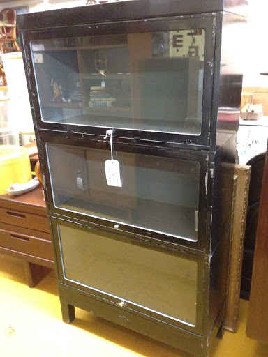 Furniture Store «San Antonio Furniture Finders», reviews and photos, 617 Fredericksburg Rd, San Antonio, TX 78201, USA