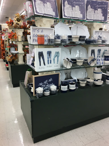 Craft Store «Hobby Lobby», reviews and photos, 1855 Montgomery Hwy #100, Hoover, AL 35244, USA