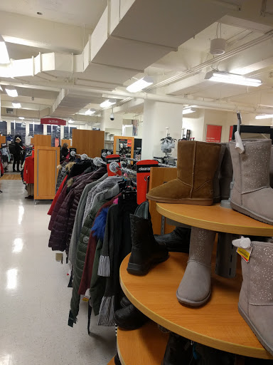 Department Store «T.J. Maxx», reviews and photos, 1419 3rd Ave, Seattle, WA 98101, USA