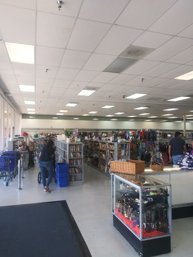 Thrift Store «Goodwill», reviews and photos, 3925 N Flowing Wells Rd, Tucson, AZ 85705, USA