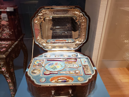 Clothing Store «Peabody Essex Museum Shop», reviews and photos, 161 Essex St, Salem, MA 01970, USA