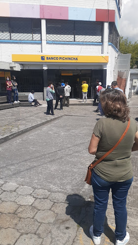 Opiniones de Banco Pichincha Mercado Mayorista en Quito - Banco