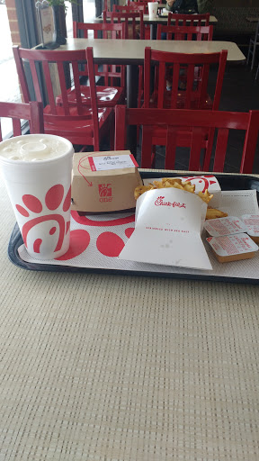 Fast Food Restaurant «Chick-fil-A», reviews and photos, 230 S Duff Ave, Ames, IA 50010, USA