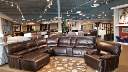 Furniture Store «The Furniture Mart - Shakopee», reviews and photos, 4270 12th Ave E, Shakopee, MN 55379, USA
