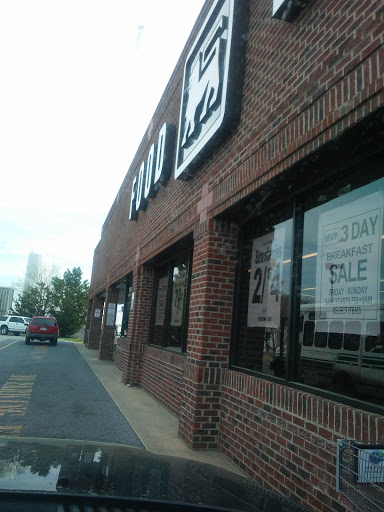 Grocery Store «Food Lion», reviews and photos, 6 Washington St, Cambridge, MD 21613, USA